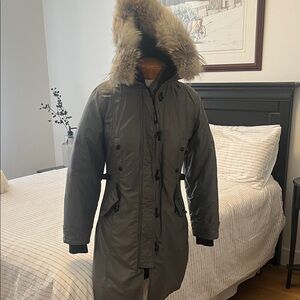 Canada Goose Grey Fur-Trimmed Puffer Jacket
